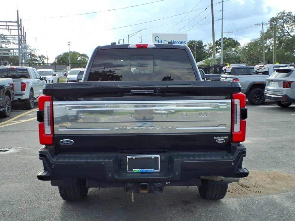 Used 2024 Ford F250 Platinum AWD/4WD image 6