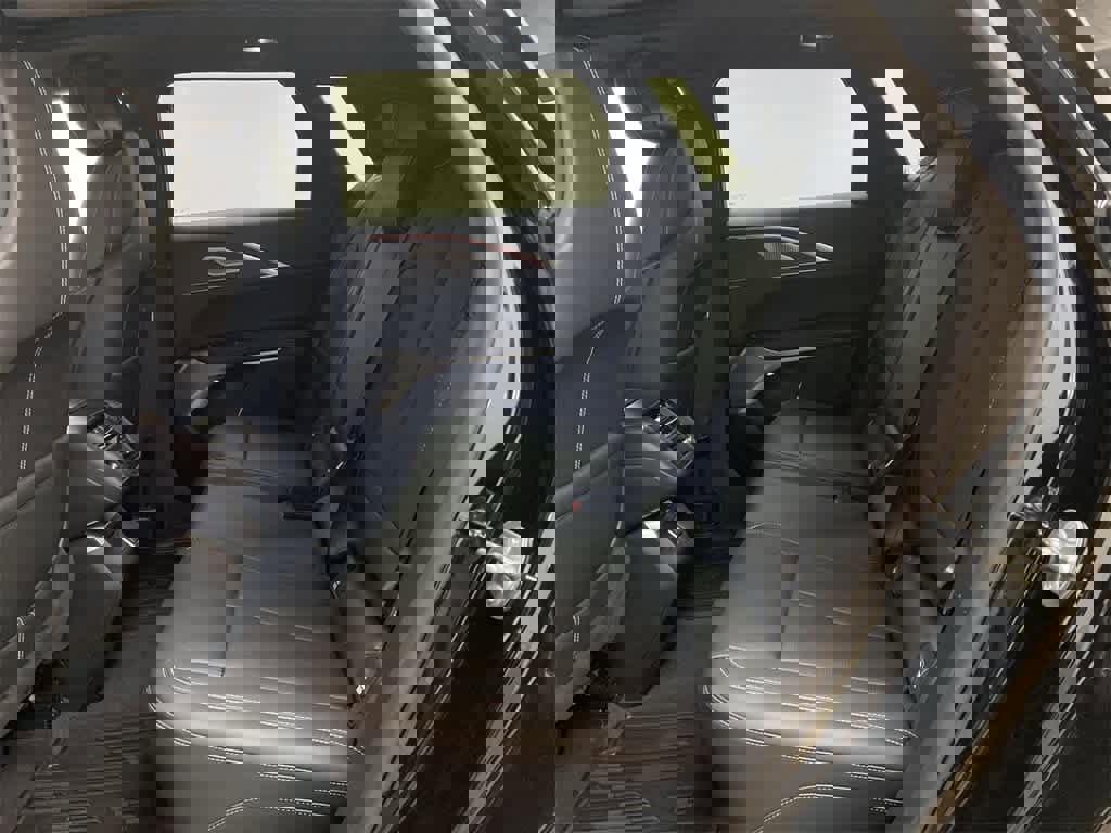 Certified 2024 Cadillac Lyriq Luxury image 17