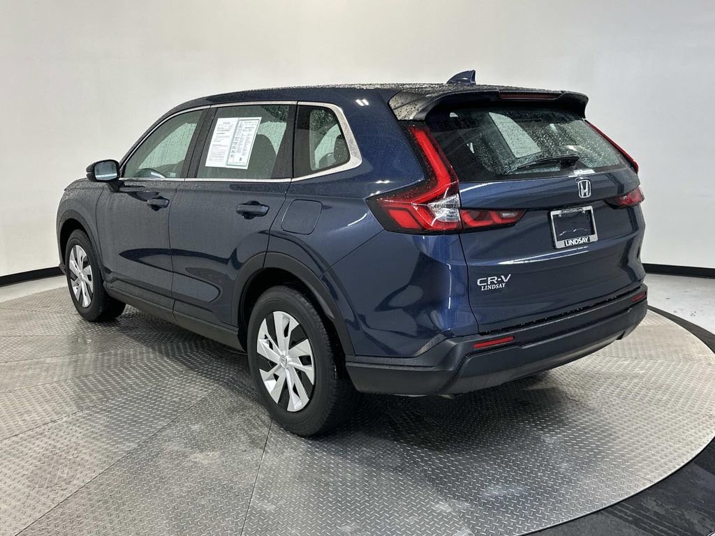 Used 2023 Honda CR-V LX image 5