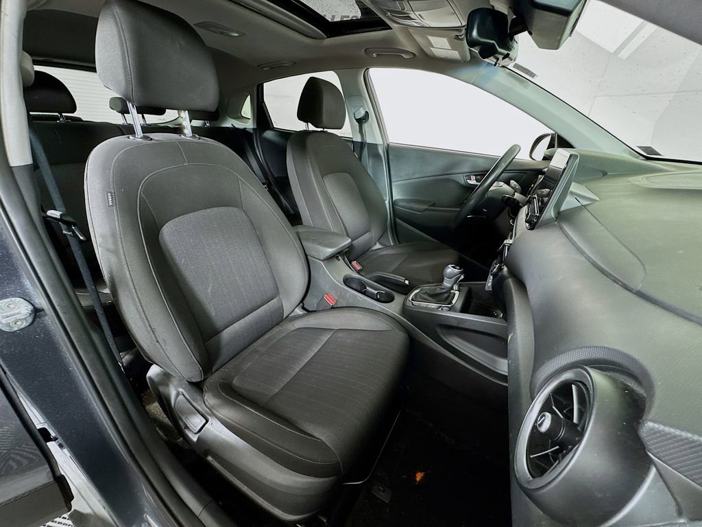 Used 2023 Hyundai Kona SEL w/ Convenience Package AWD/4WD image 28