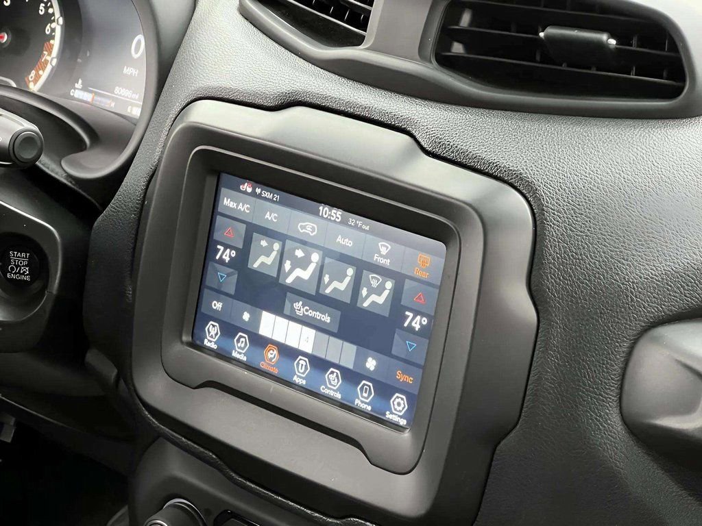 Used 2019 Jeep Renegade Trailhawk w/ Cold Weather Group II AWD/4WD image 28