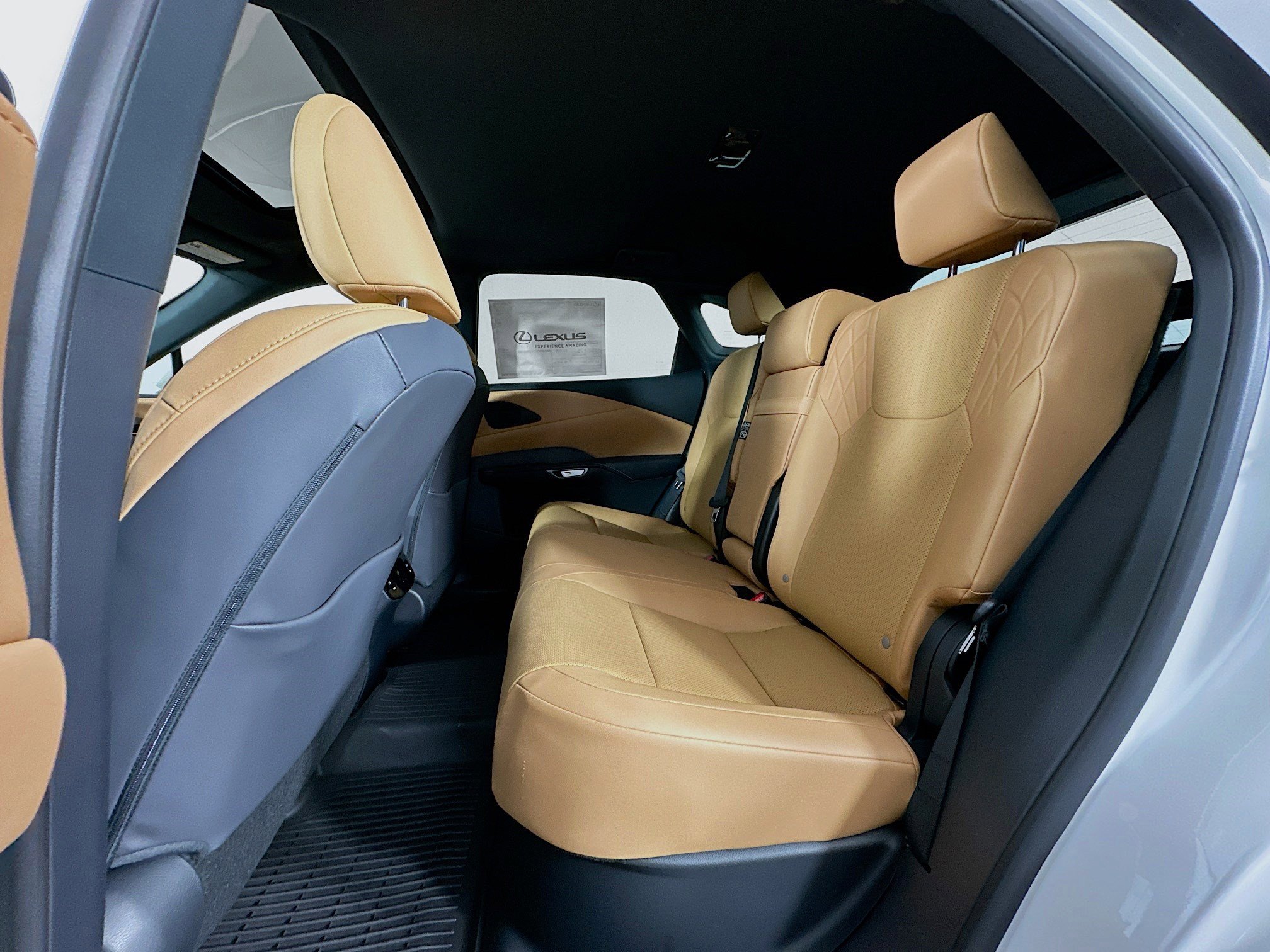 New 2026 Lexus RX 450h AWD image 26