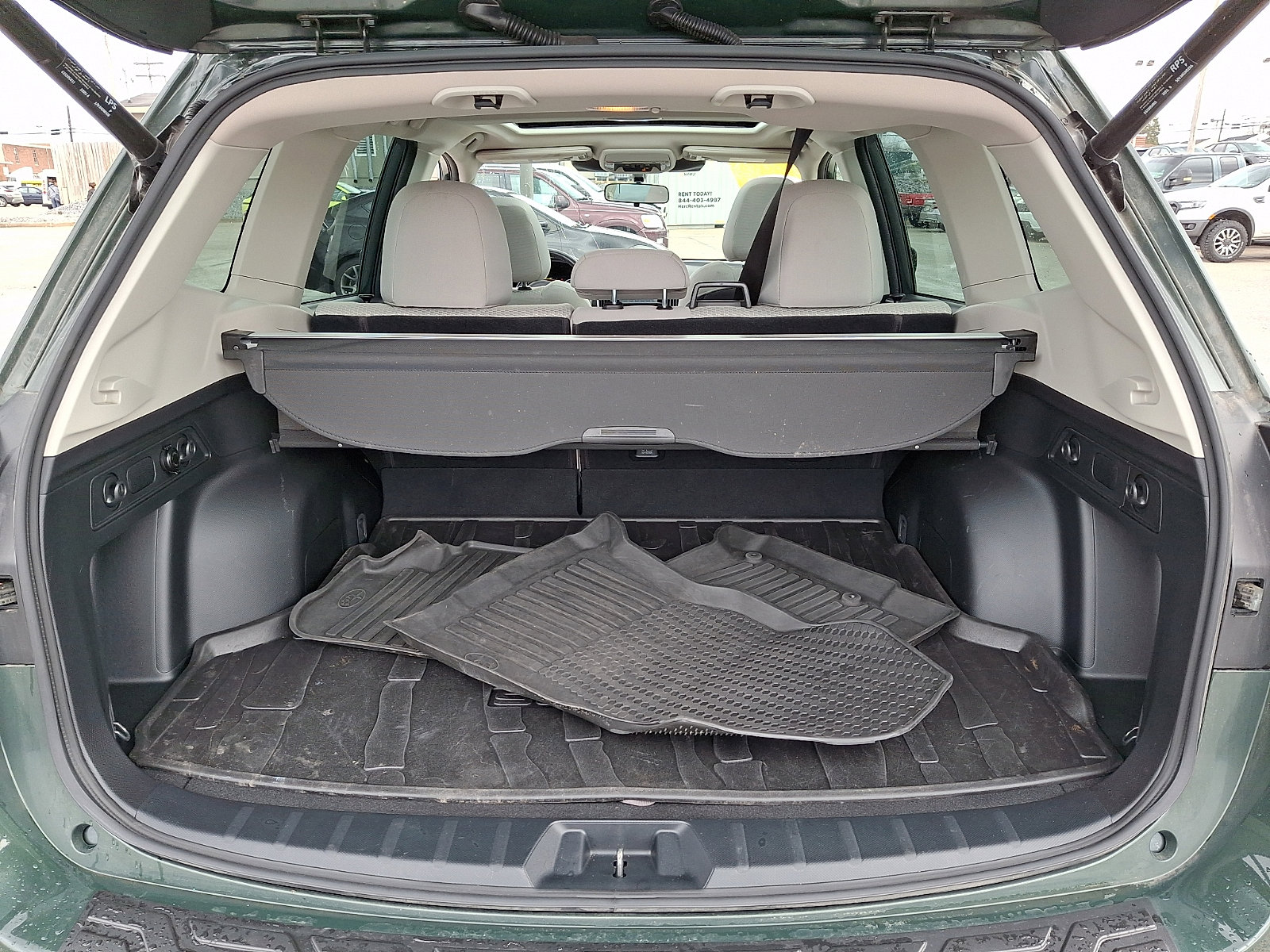 Used 2023 Subaru Forester Premium AWD/4WD image 30