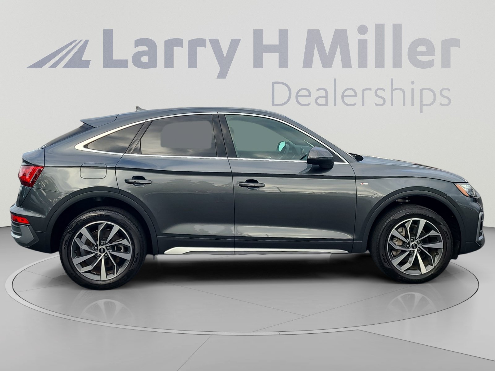Used 2023 Audi Q5 2.0T Premium w/ Convenience Package AWD/4WD image 6