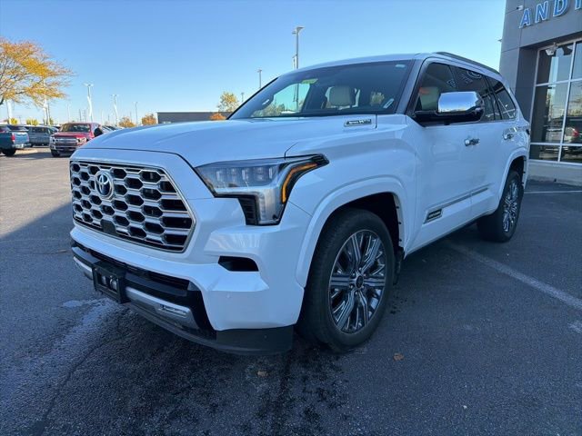 Used 2024 Toyota Sequoia Capstone image 2