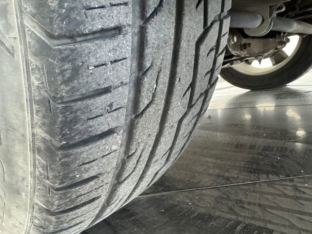 Used 2018 Chevrolet Tahoe LS w/ All-Season Package RWD image 11