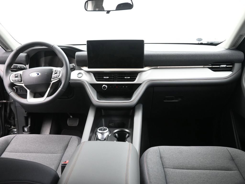 New 2026 Ford Explorer Active image 14