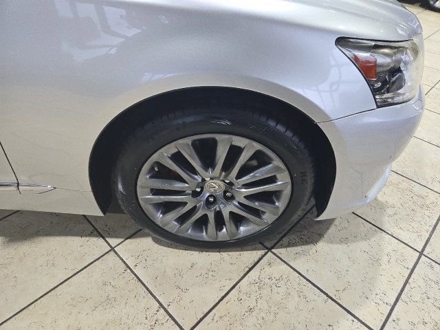 Used 2015 Lexus LS 460 L image 25
