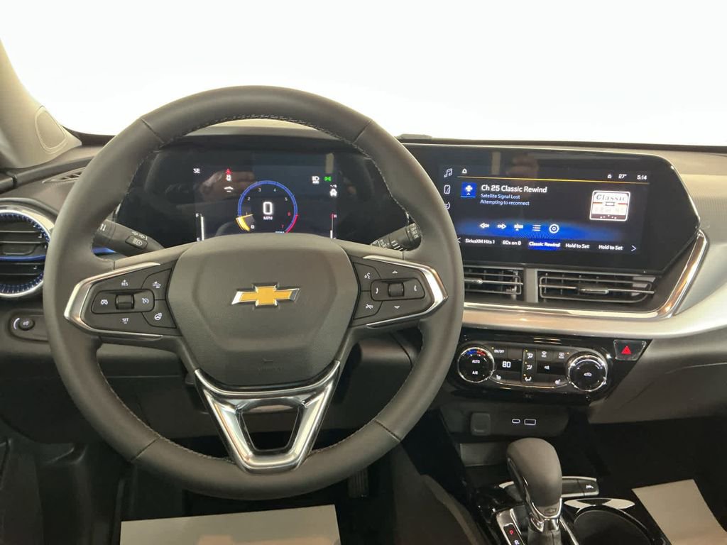 New 2026 Chevrolet Trax LT w/ Driver Confidence Package image 18