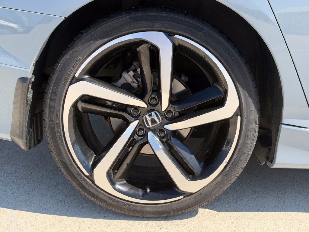 Used 2022 Honda Accord Sport image 14