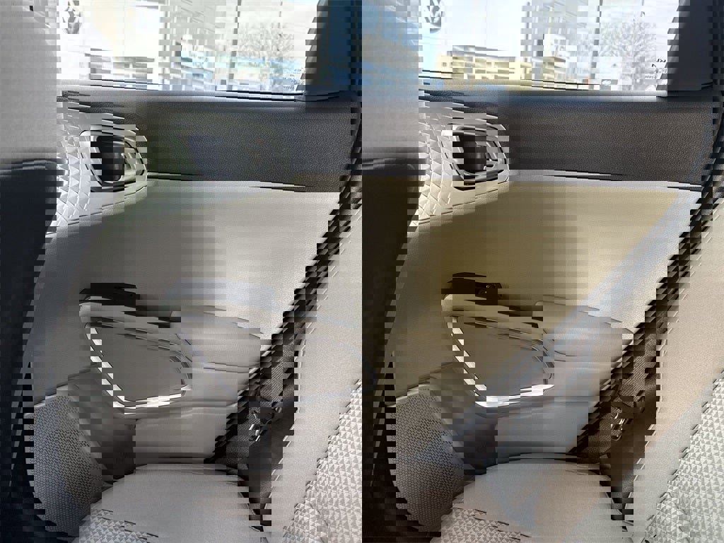 New 2025 Kia Soul LX image 24