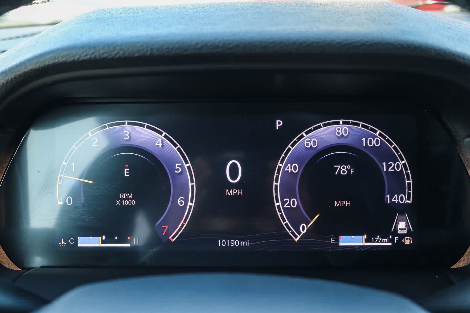 Used 2025 Jeep Grand Cherokee Laredo X RWD image 24