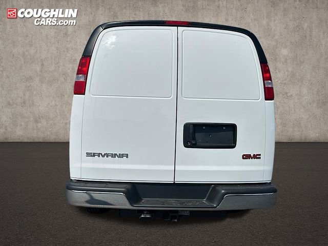 New 2025 GMC Savana 2500 w/ Enhanced Convenience Package image 7