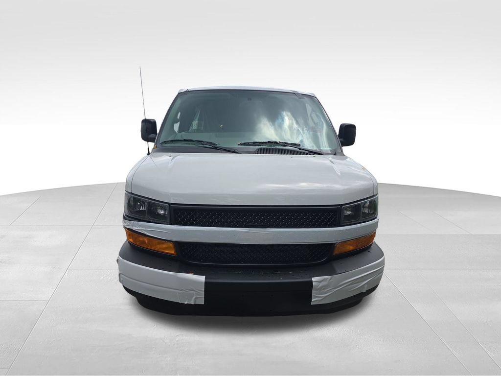 New 2026 Chevrolet Express 2500 w/ Driver Convenience Package RWD image 2