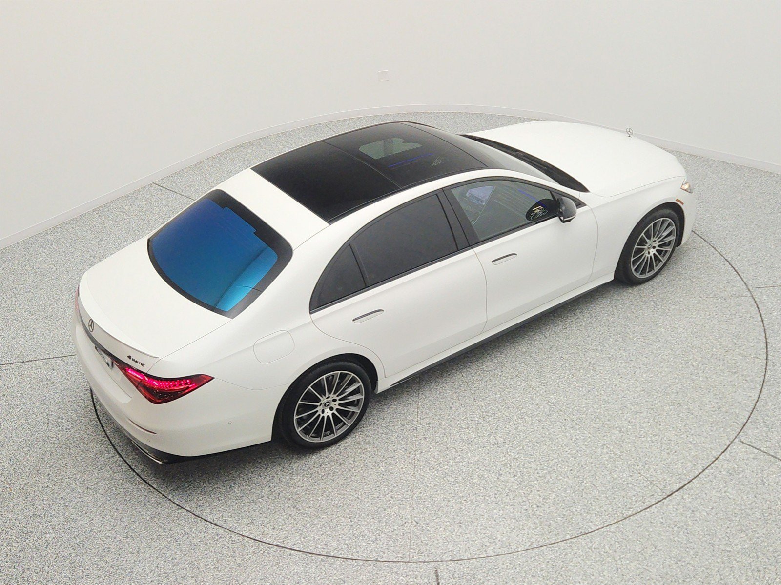 Used 2025 Mercedes-Benz S 580 4MATIC Sedan image 26