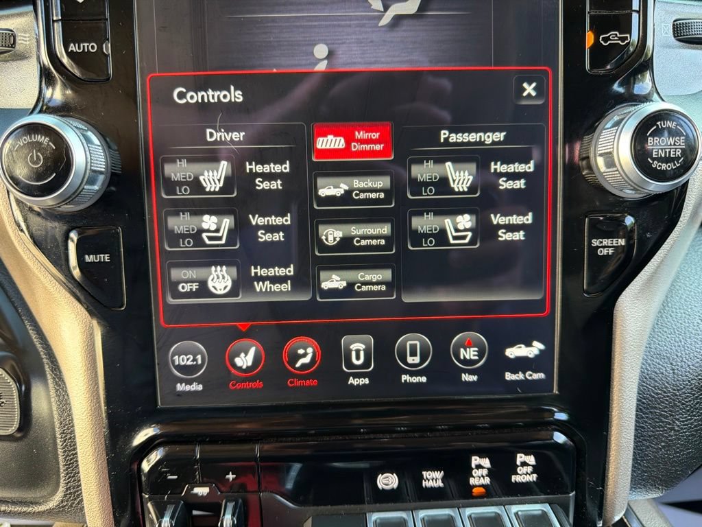 Used 2020 RAM 3500 Laramie AWD/4WD image 35
