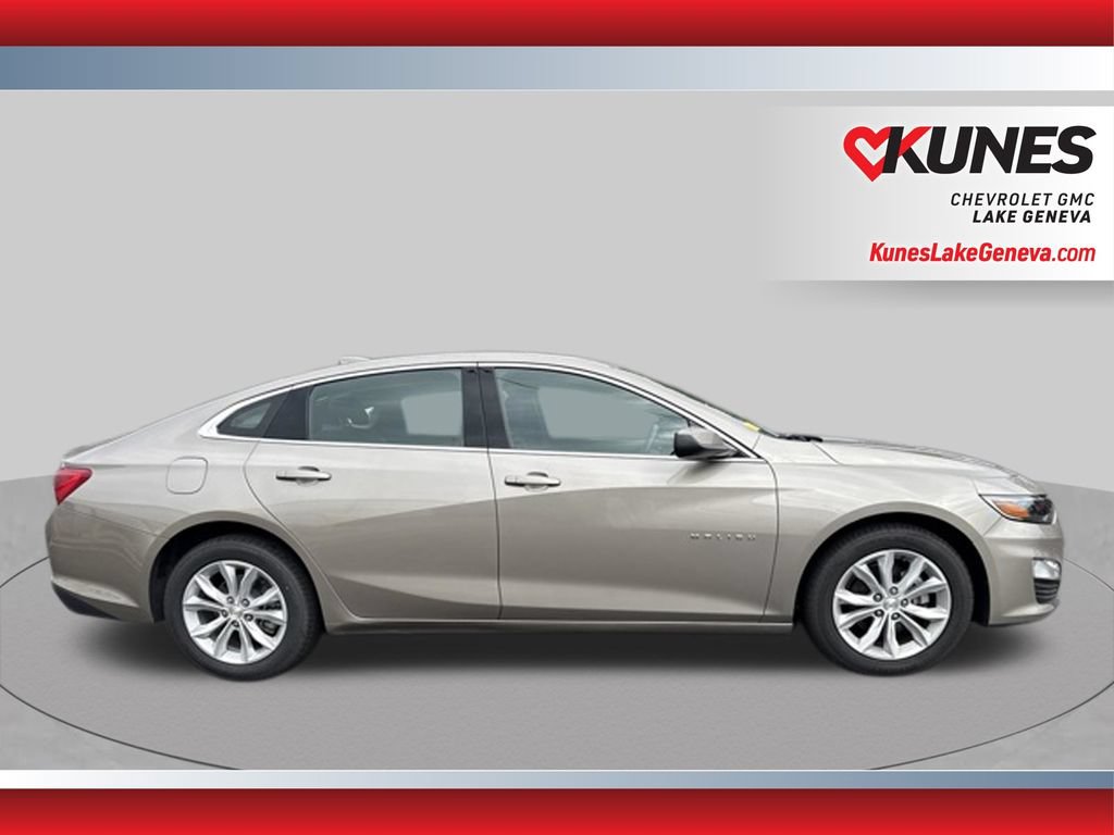 Used 2025 Chevrolet Malibu LT FWD image 3