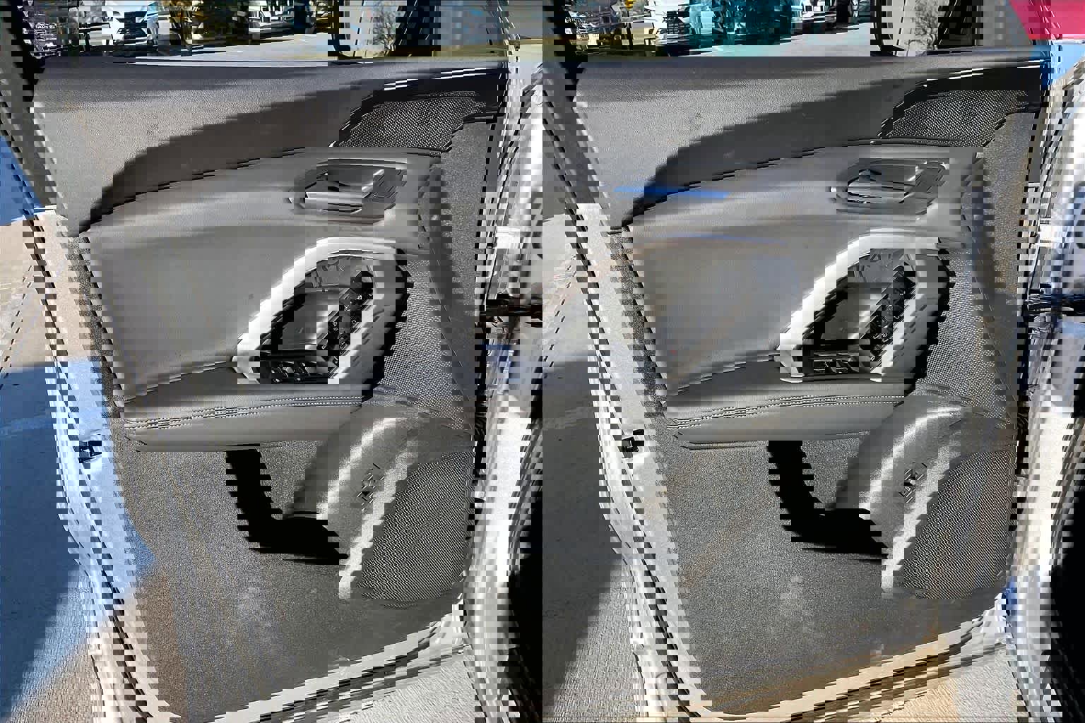 Used 2025 Audi Q5 Premium w/ Convenience Package image 20