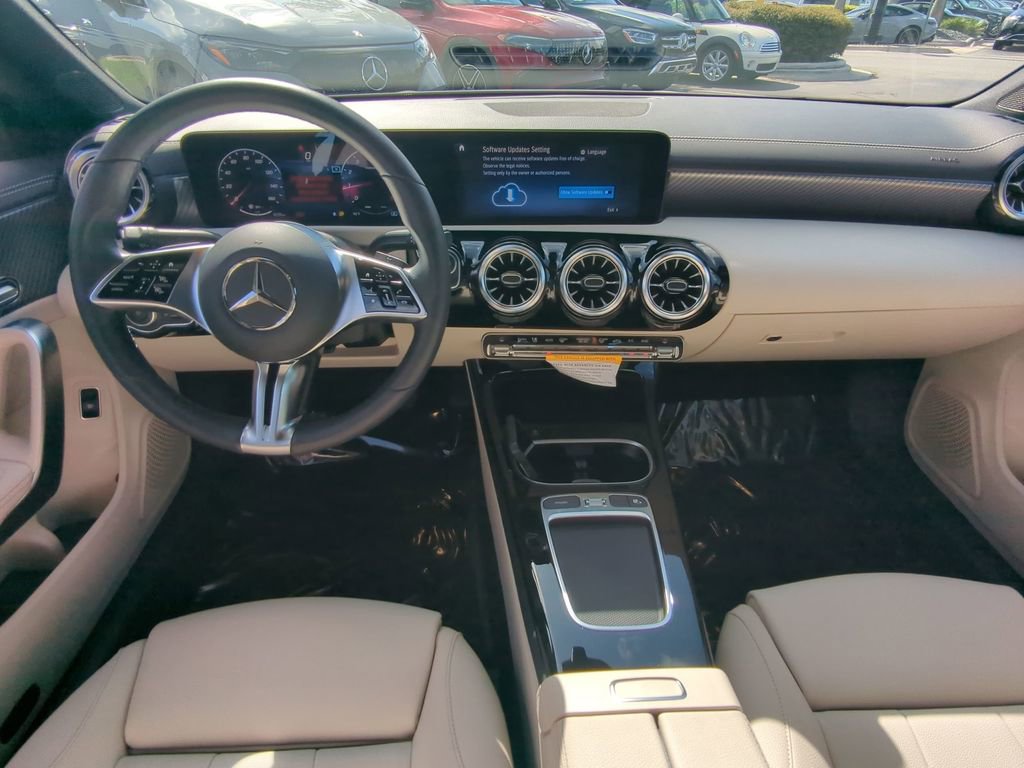 Certified 2025 Mercedes-Benz CLA 250 image 2
