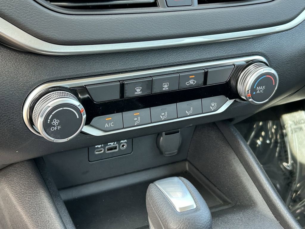 Used 2025 Nissan Altima 2.5 S image 20