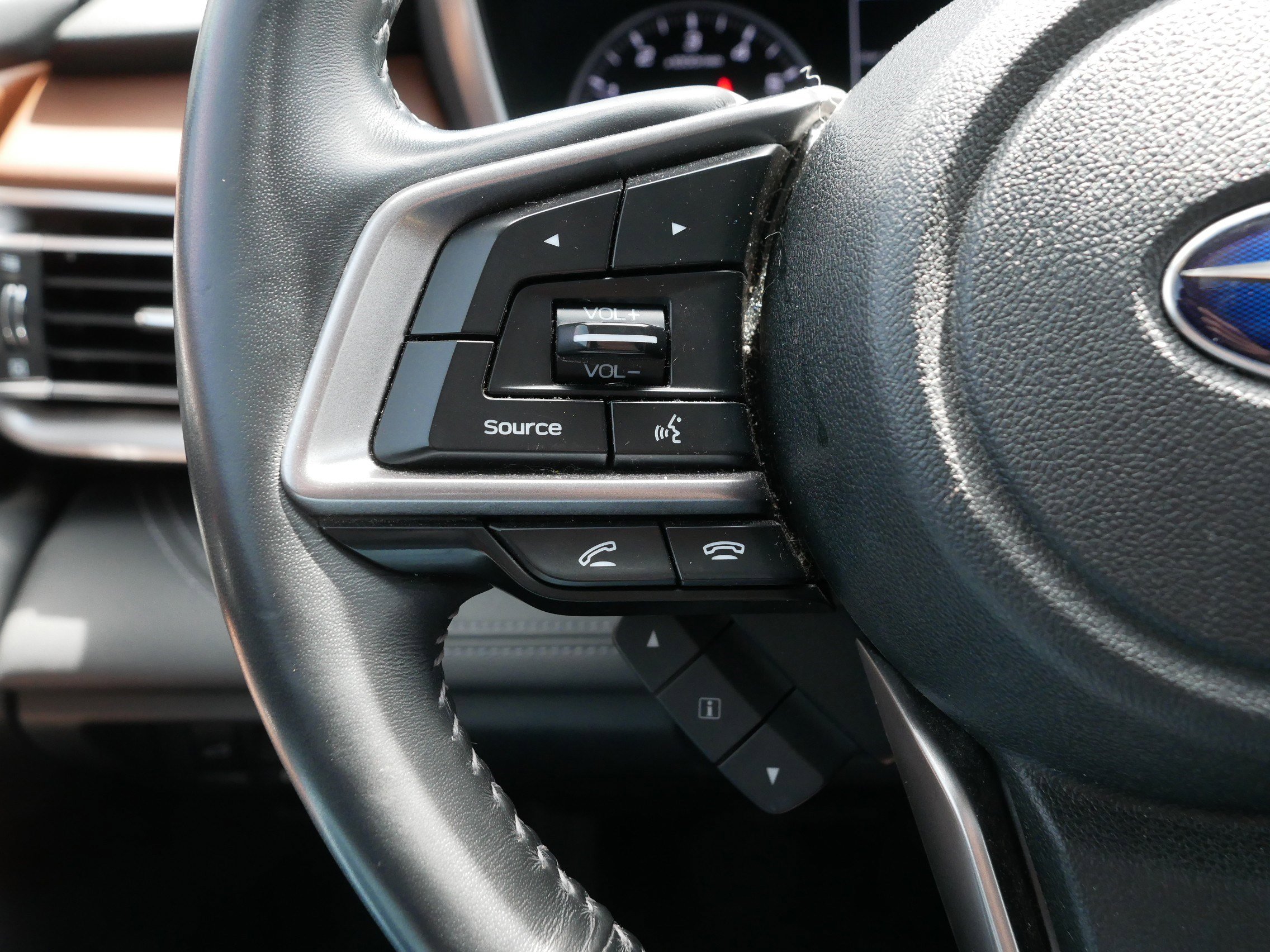 Used 2021 Subaru Outback Touring XT AWD/4WD image 31