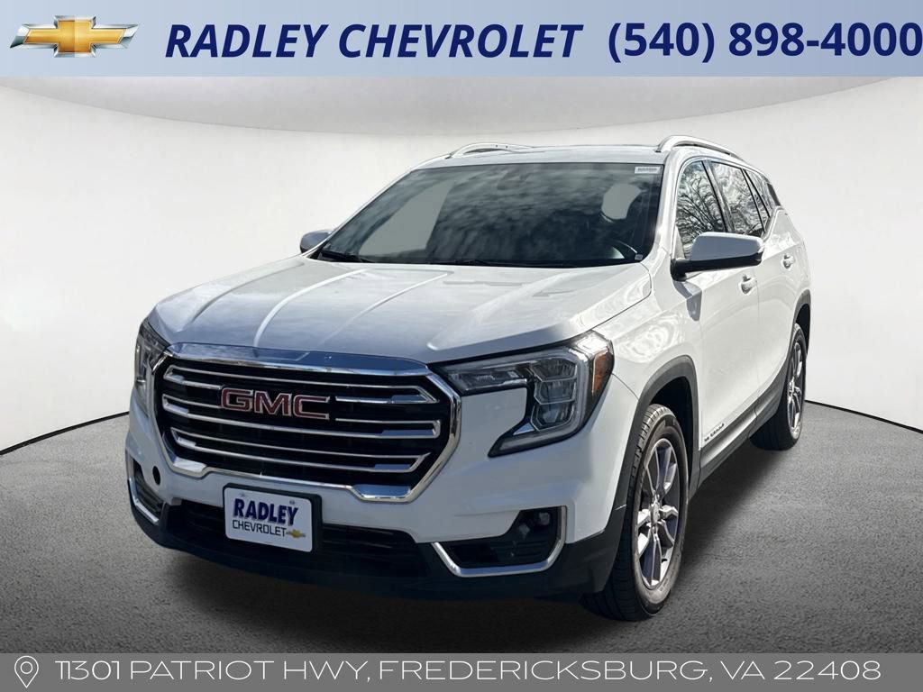 Certified 2024 GMC Terrain SLT image 1