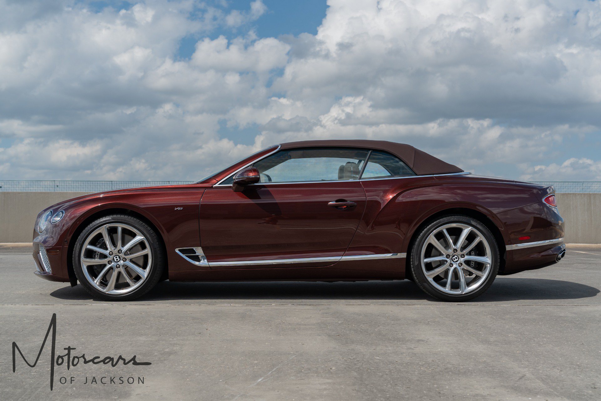 Used 2021 Bentley Continental GT V8 AWD/4WD image 8