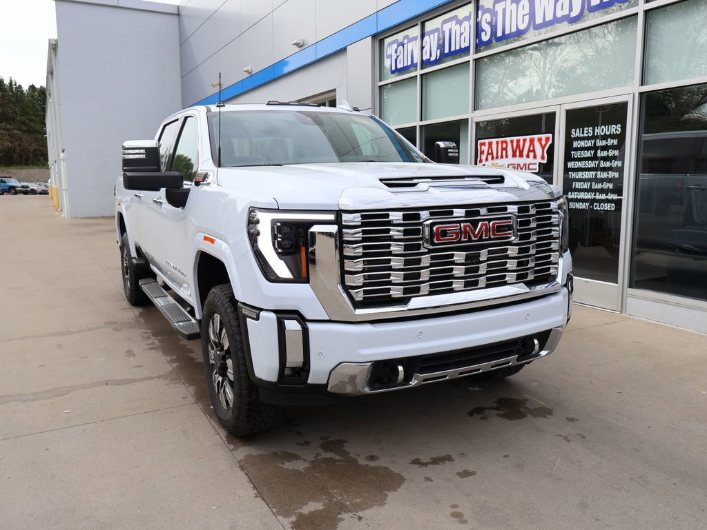 New 2026 GMC Sierra 3500 Denali w/ Denali Reserve Package AWD/4WD image 2
