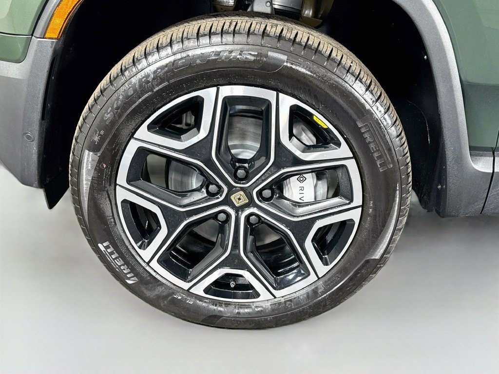 Used 2026 Rivian R1S Adventure Dual AWD/4WD image 36