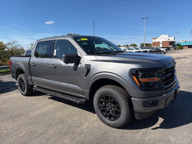 New 2025 Ford F150 XLT