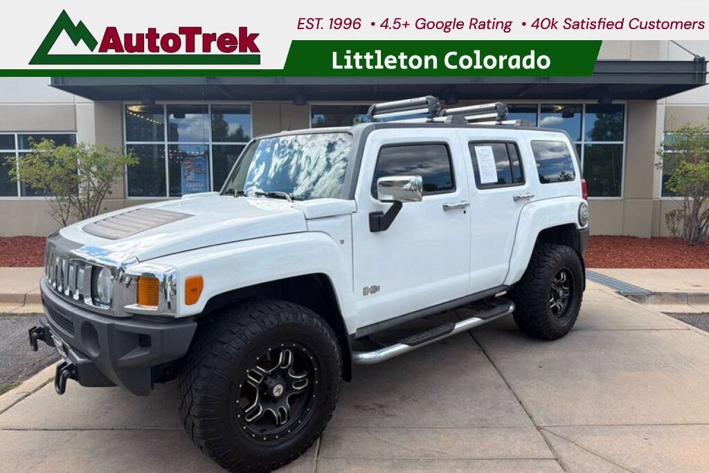 Used 2006 HUMMER H3 w/ Chrome Appearance Package AWD/4WD image 1