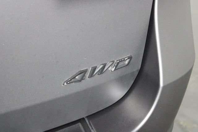Used 2021 Ford Explorer XLT w/ Equipment Group 202A AWD/4WD image 48