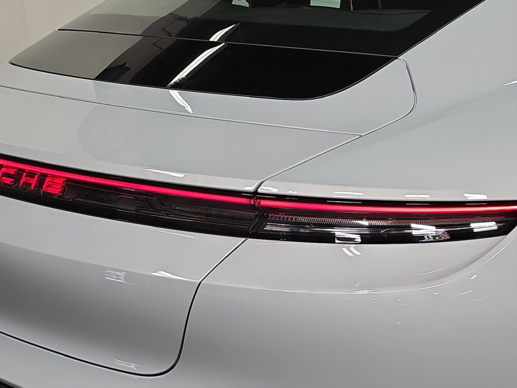 New 2026 Porsche Taycan AWD/4WD image 30
