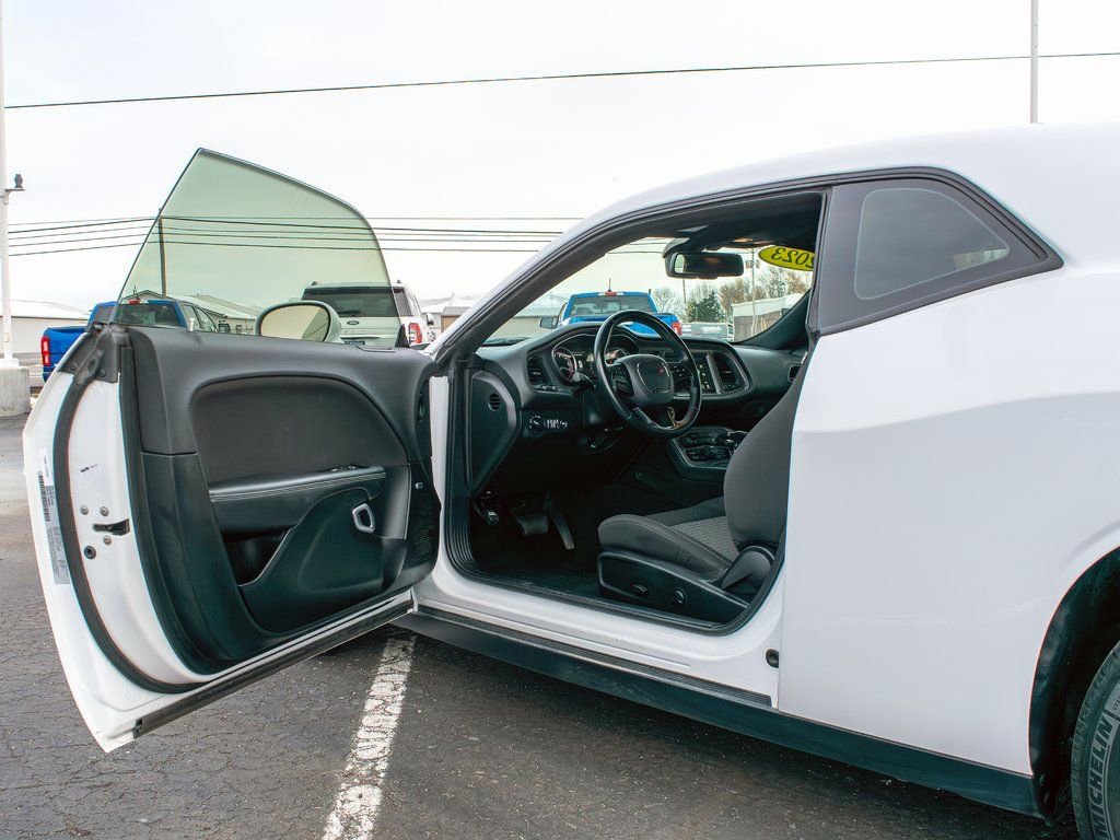 Used 2023 Dodge Challenger SXT w/ Cold Weather Group image 7