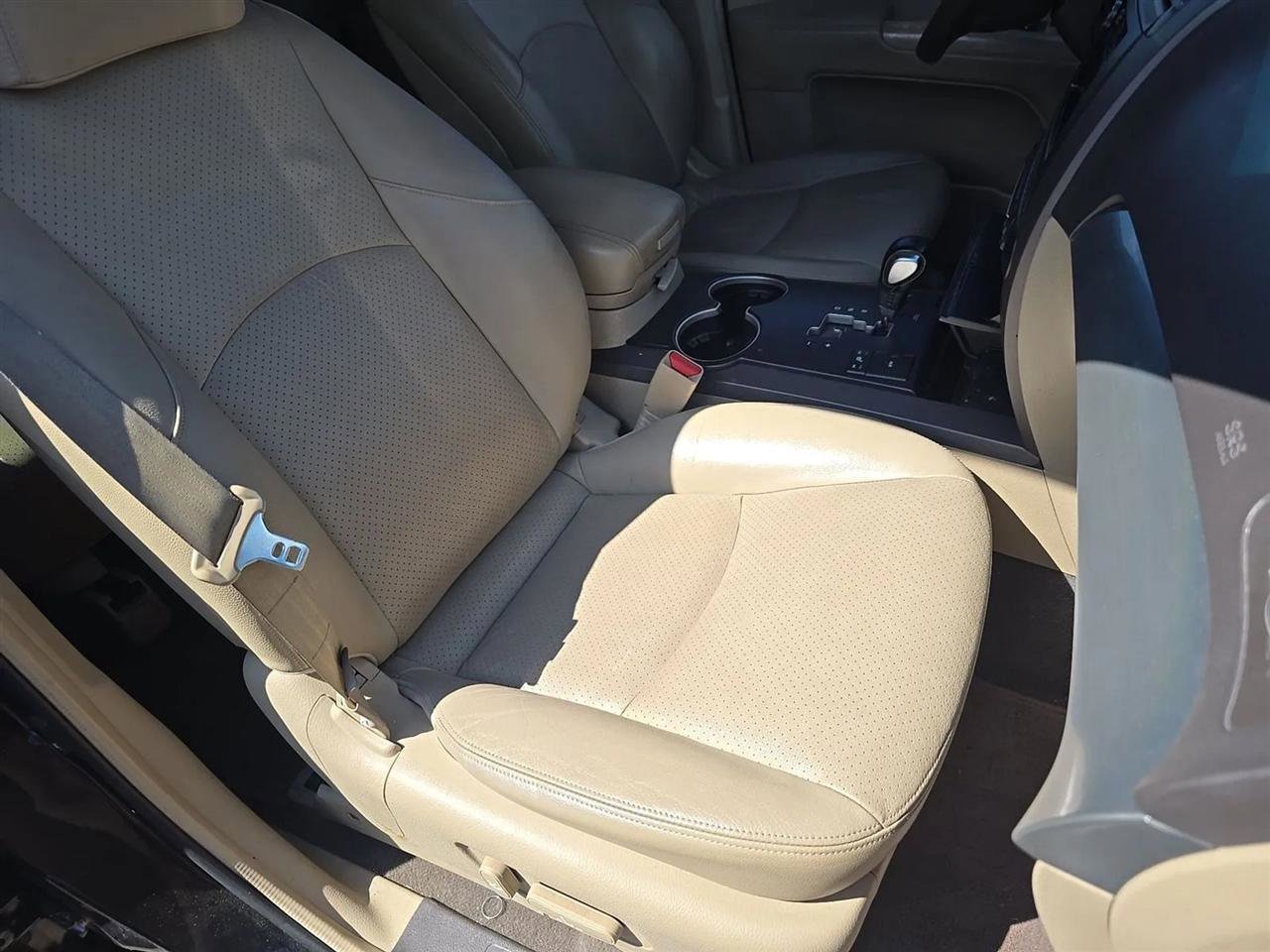 Used 2009 Kia Borrego EX w/ Premium Pkg RWD image 14