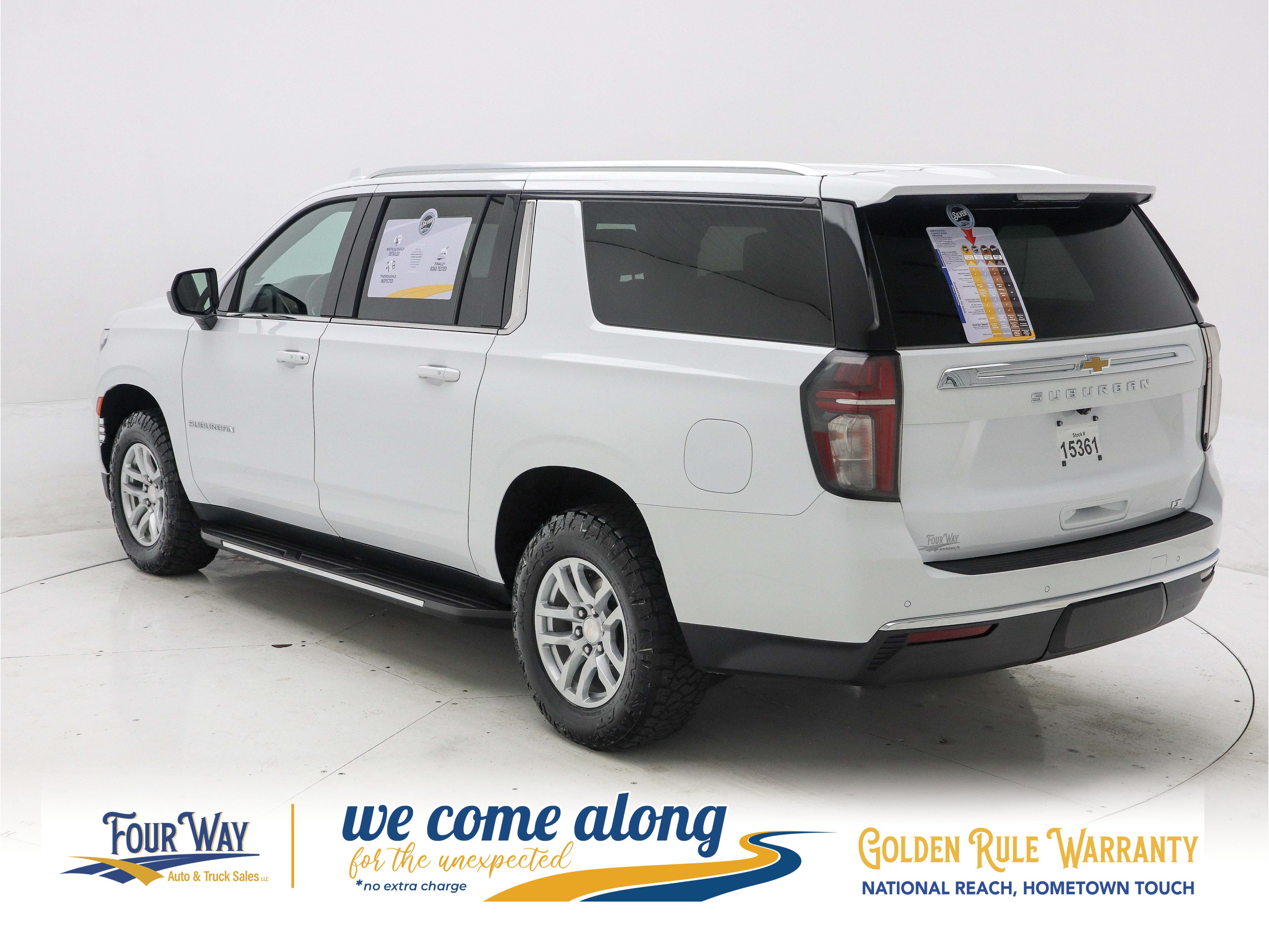Used 2023 Chevrolet Suburban LT AWD/4WD image 6