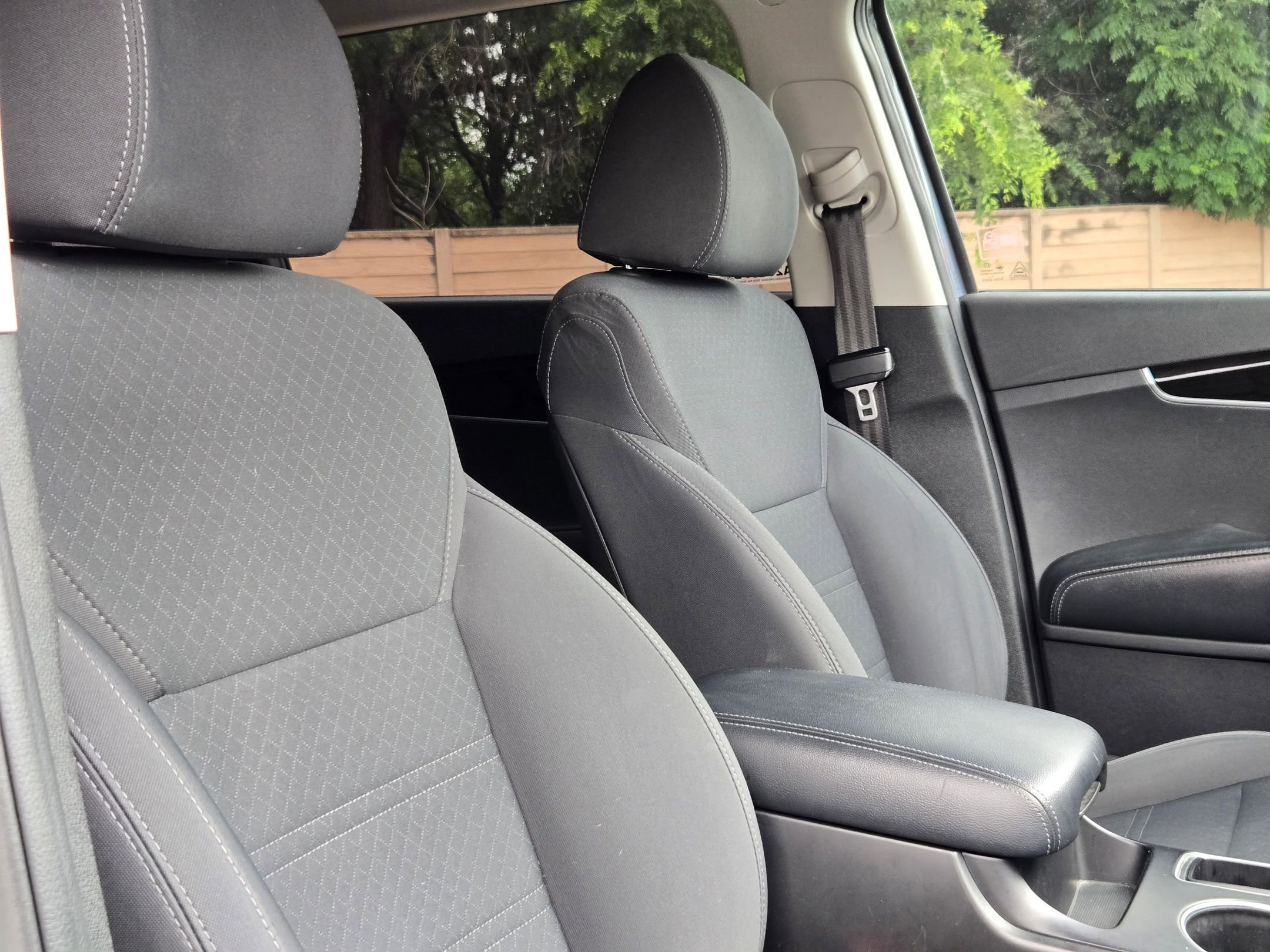 Used 2020 Kia Sorento LX w/ LX I4 Convenience Package FWD image 30