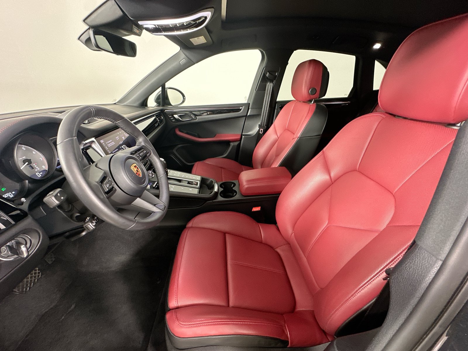 New 2026 Porsche Macan S AWD/4WD image 29