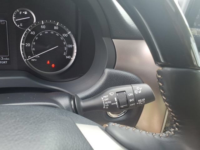 Used 2023 Lexus GX 460 Luxury w/ Accessory Package AWD/4WD image 24