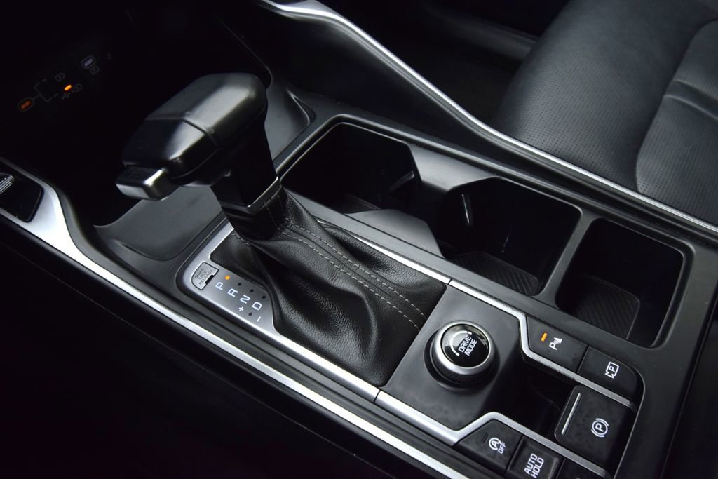 Used 2024 Kia Sorento S image 23