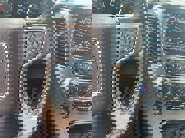 Used 2018 GMC Yukon Denali w/ Open Road Package image 19