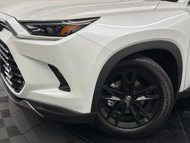 Certified 2026 Toyota Grand Highlander FWD image 5