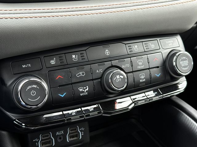 Used 2022 Dodge Durango R/T image 27