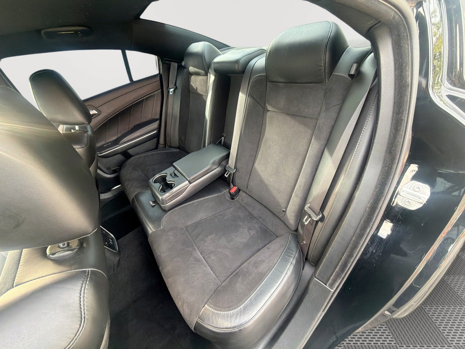 Used 2020 Dodge Charger Scat Pack RWD image 26