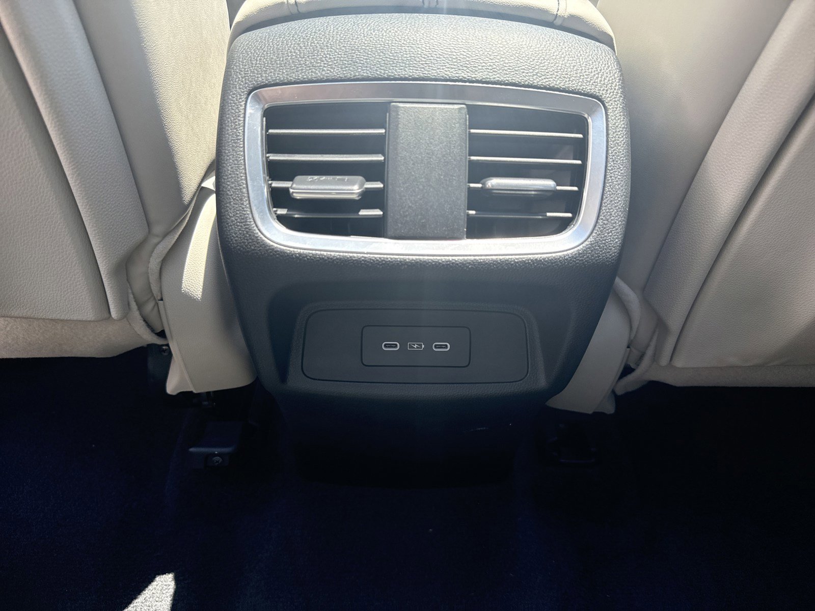 Used 2025 Acura RDX SH-AWD w/ Technology Package image 28