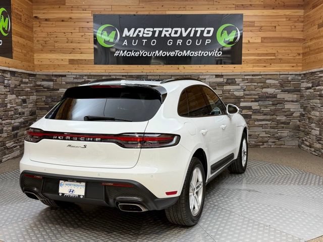 Used 2022 Porsche Macan AWD/4WD image 9