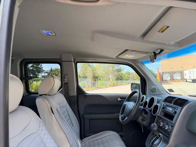 Used 2005 Honda Element LX image 11