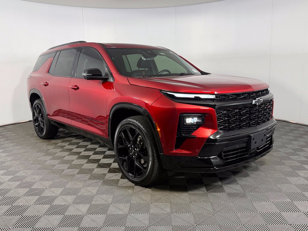 Used 2024 Chevrolet Traverse RS AWD/4WD image 5
