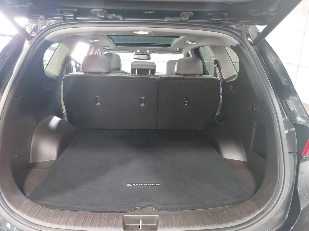 Used 2019 Hyundai Santa Fe AWD image 13