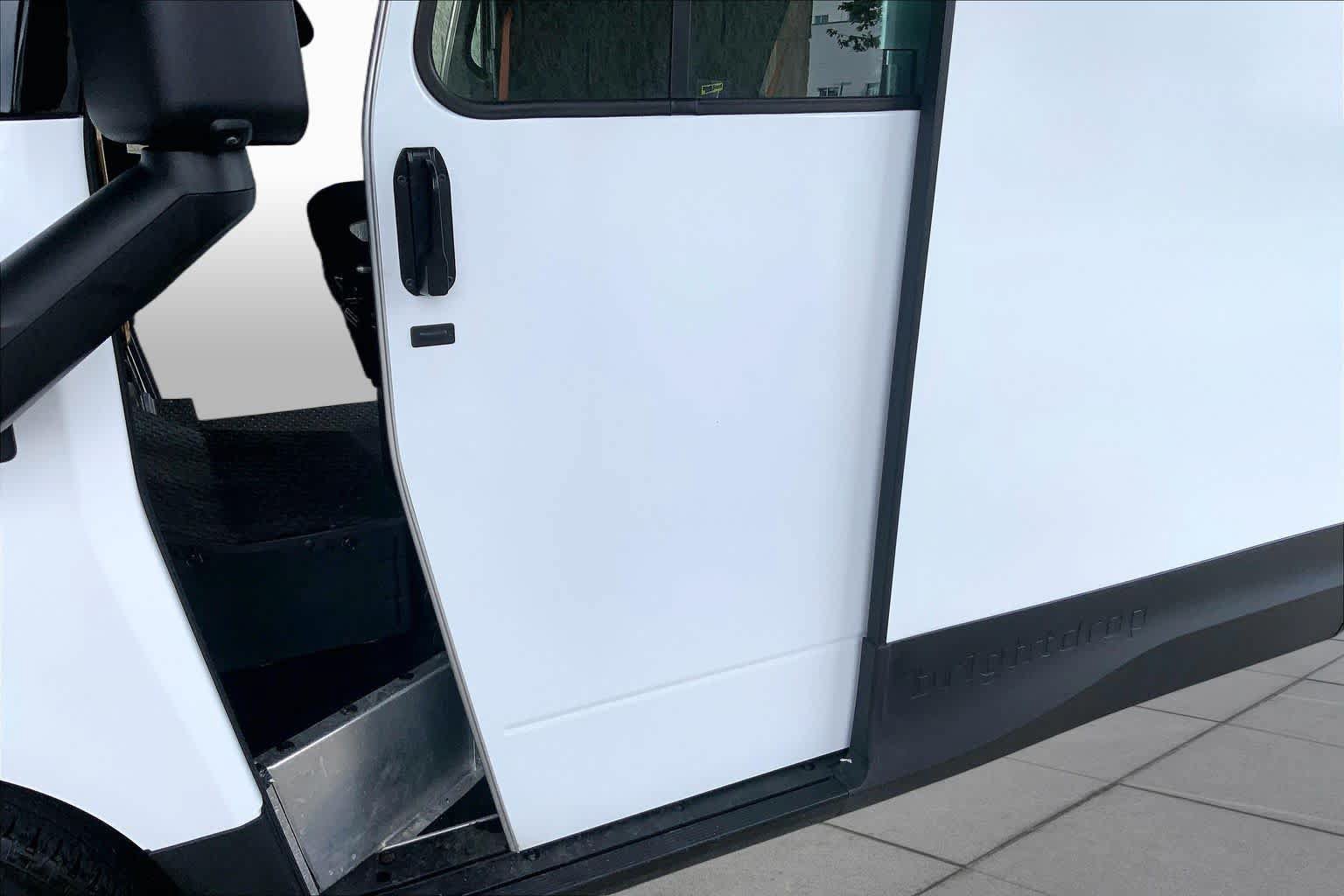 Used 2025 Chevrolet Brightdrop 600 FWD image 17